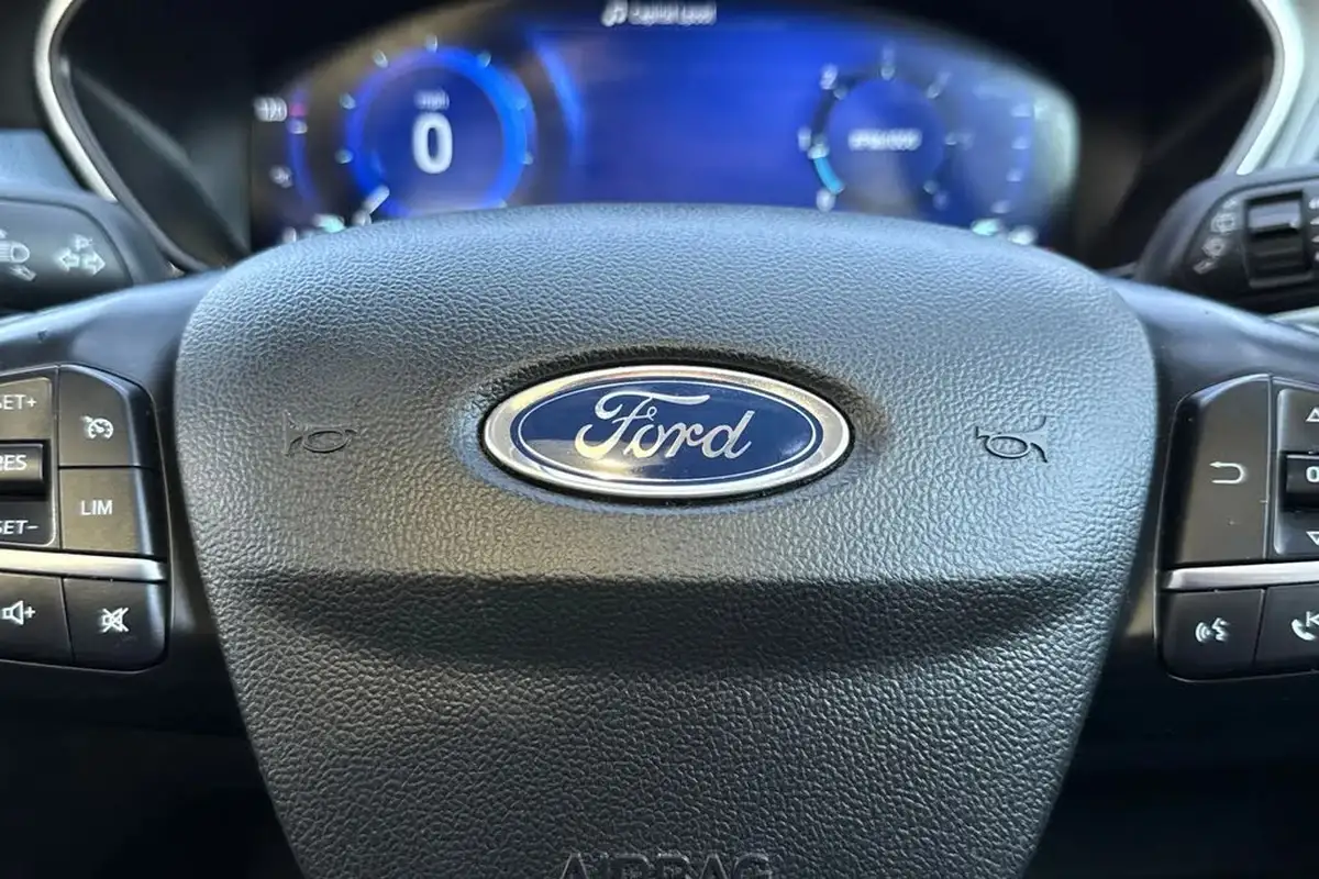 2022-ford-focus-big-33