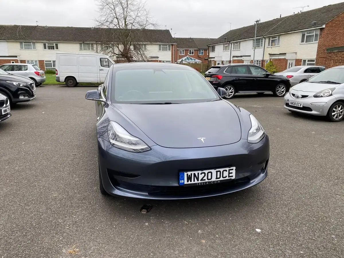 2020-tesla-model-3-e-standard-plus-big-4