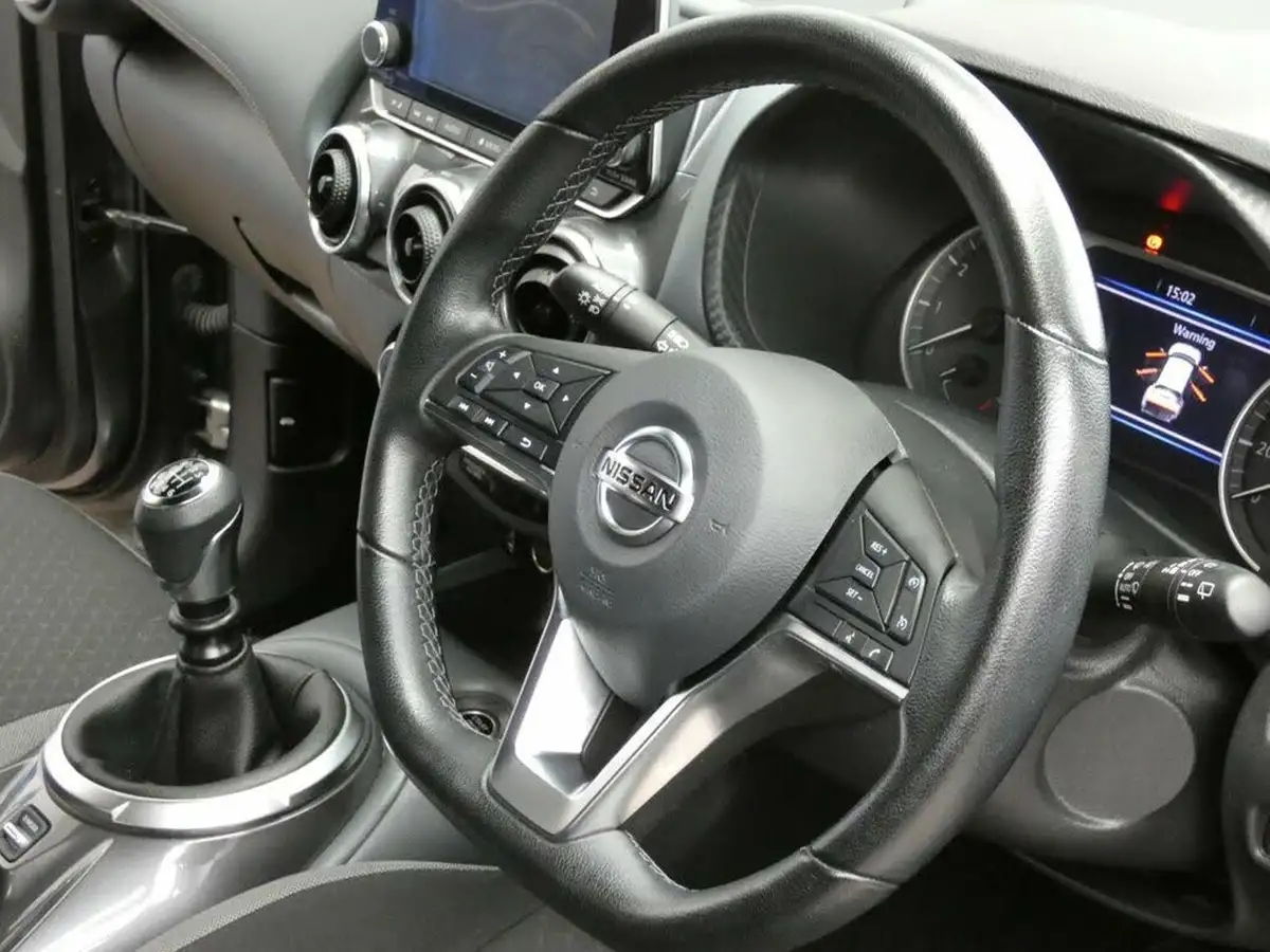 2021-nissan-juke-10-dig-t-n-connecta-big-43