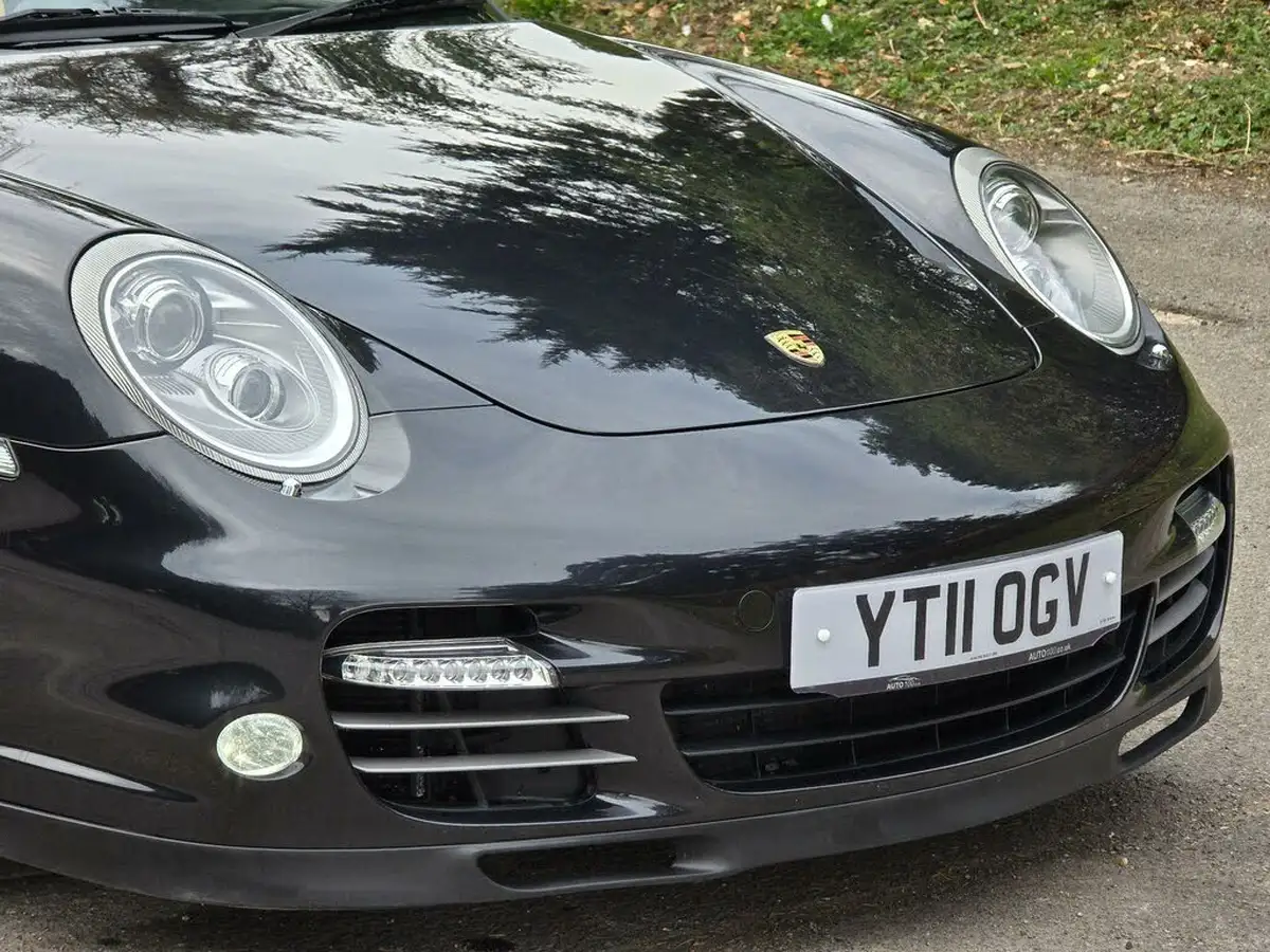 2011-porsche-911-38-turbo-s-cabriolet-big-15