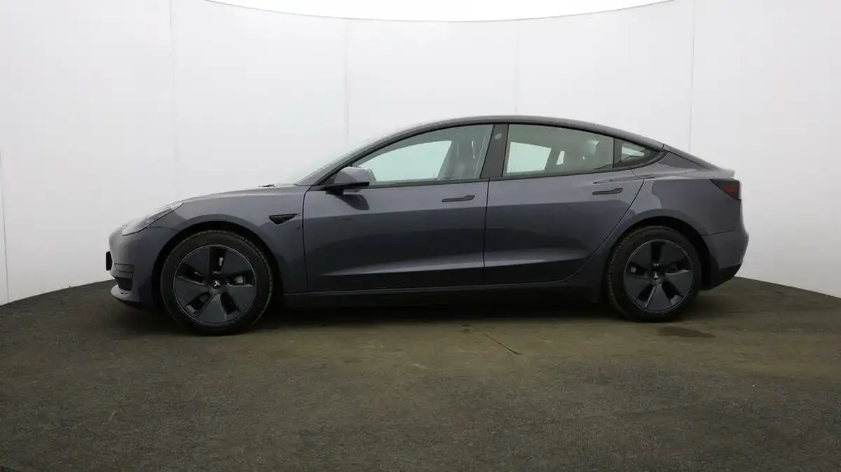 2021-tesla-model-3-e-standard-plus-big-66