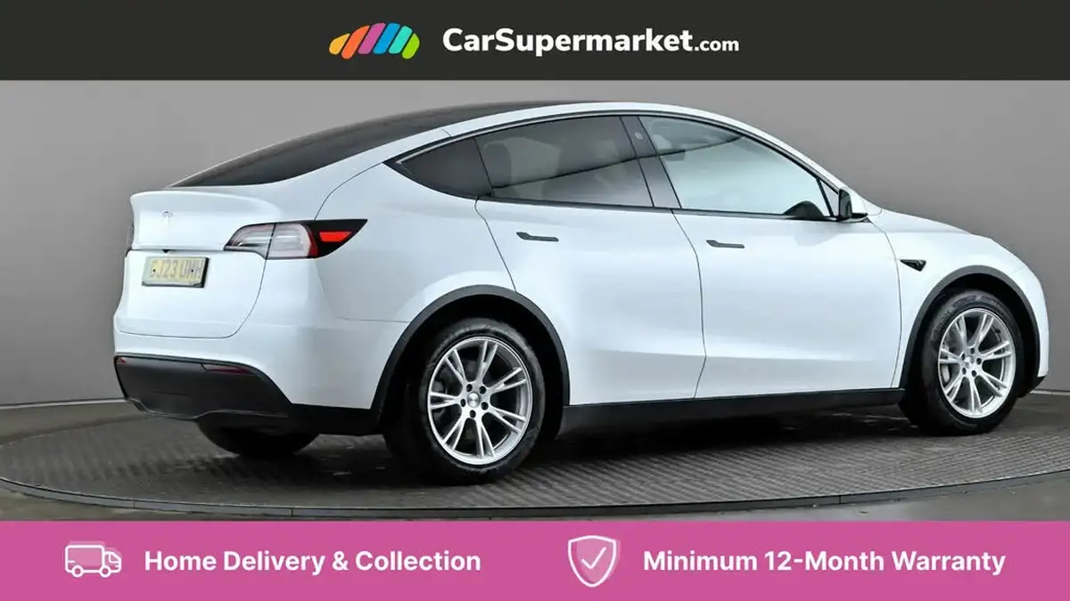 2023-tesla-model-y-e-rwd-big-5