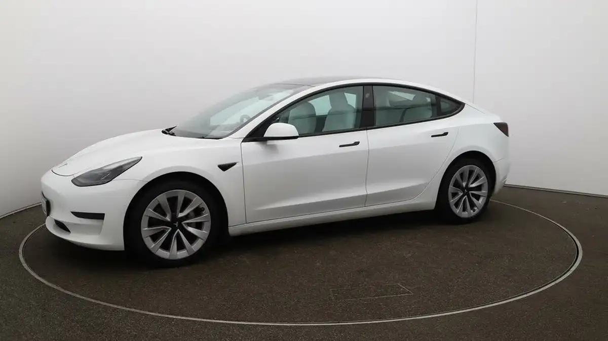 2021-tesla-model-3-e-standard-plus-big-64