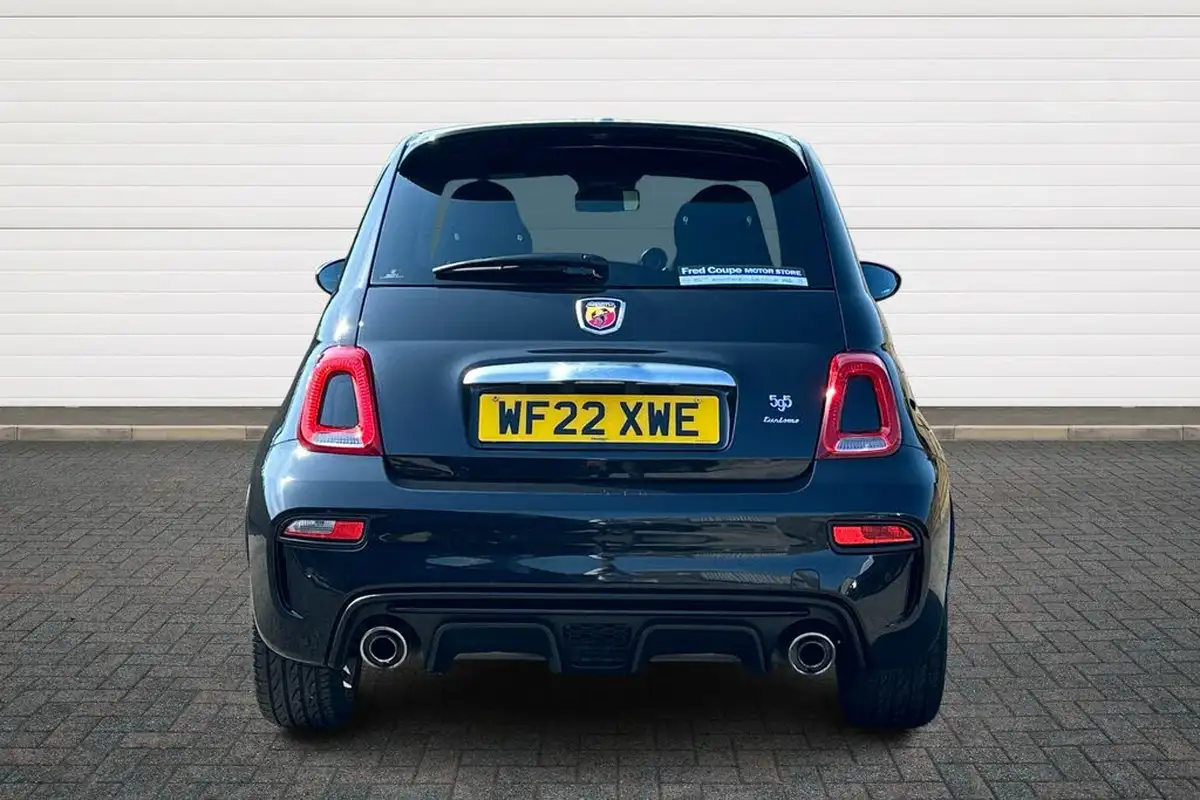 2022-abarth-595-14-tjet-turismo-big-11