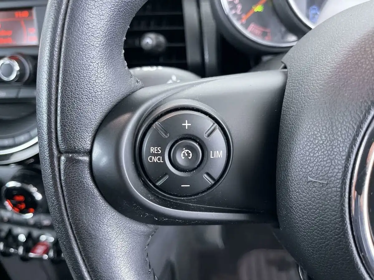 2017-mini-cooper-15-cooper-ss-hatchback-5d-auto-big-49
