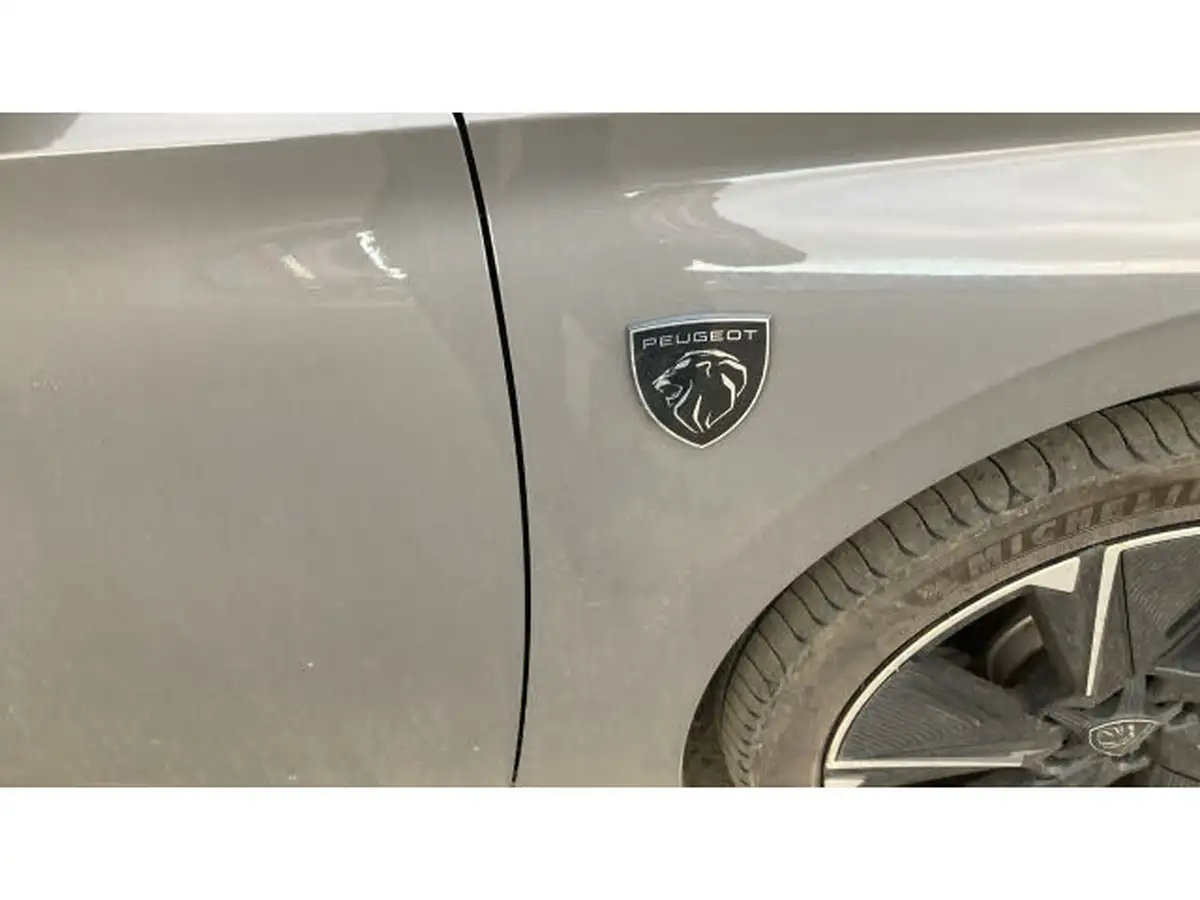 2024-peugeot-308-e-gt-big-26