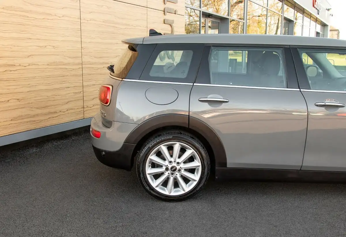 2017-mini-clubman-20td-cooper-d-ss-big-7