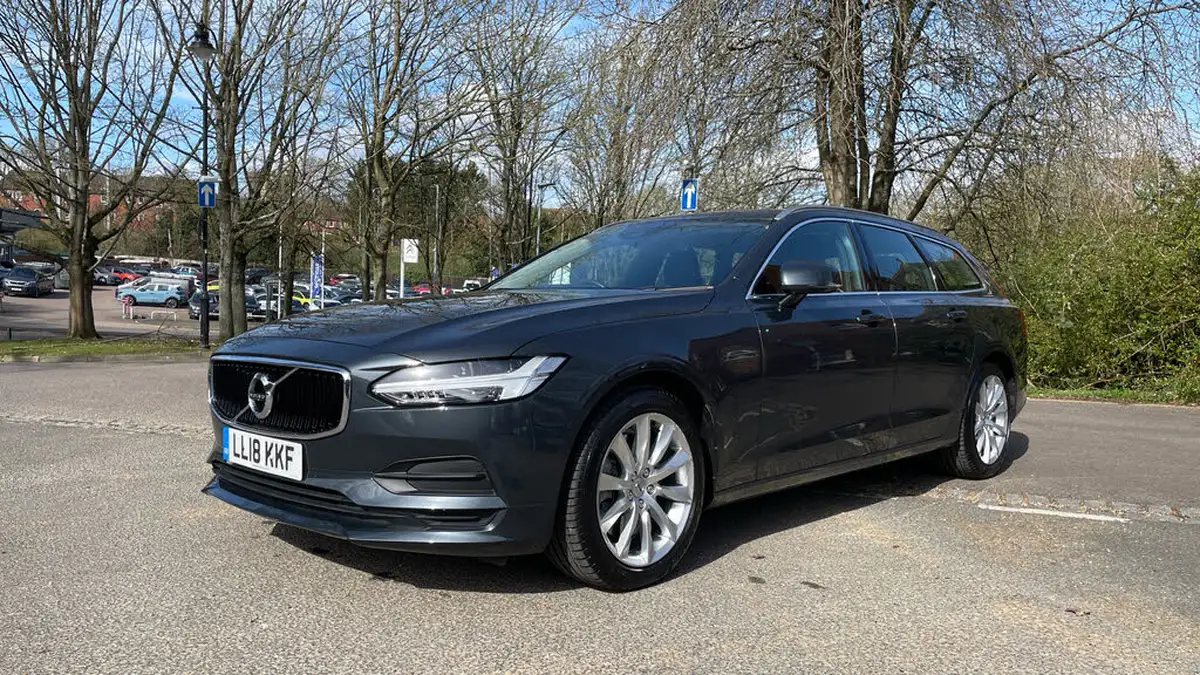 2018-volvo-v90-20-t4-momentum-big-6