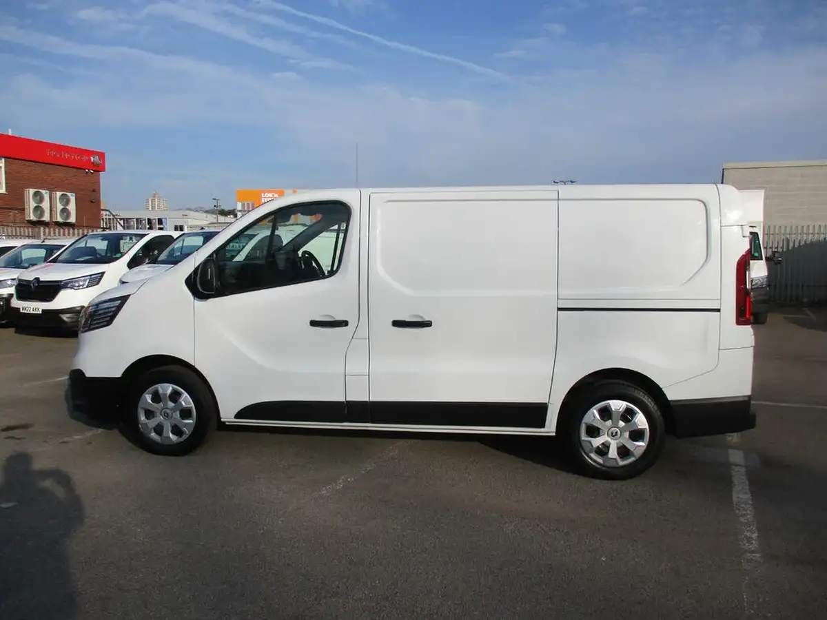 2023-renault-trafic-20dci-sl28-130-business-big-6