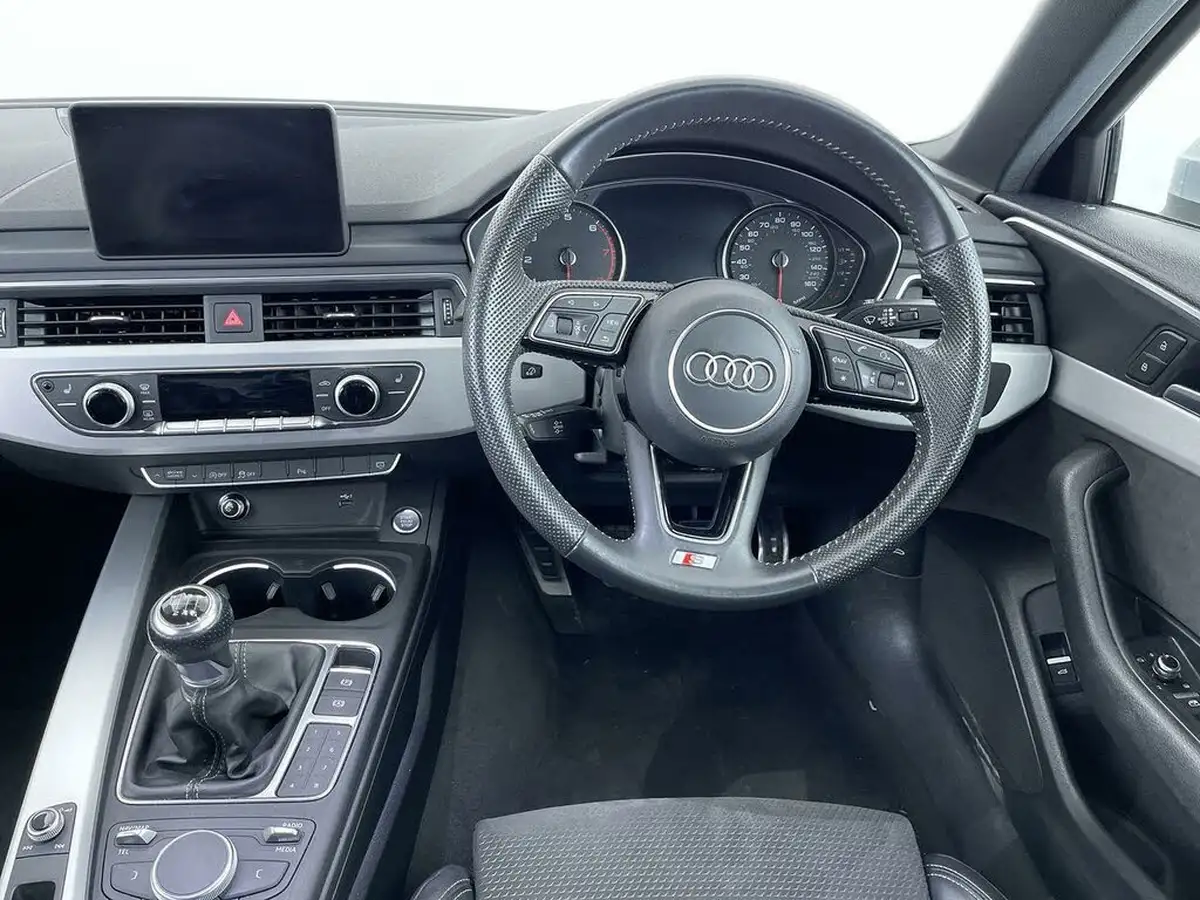 2019-audi-a4-20-35-tfsi-s-line-big-33