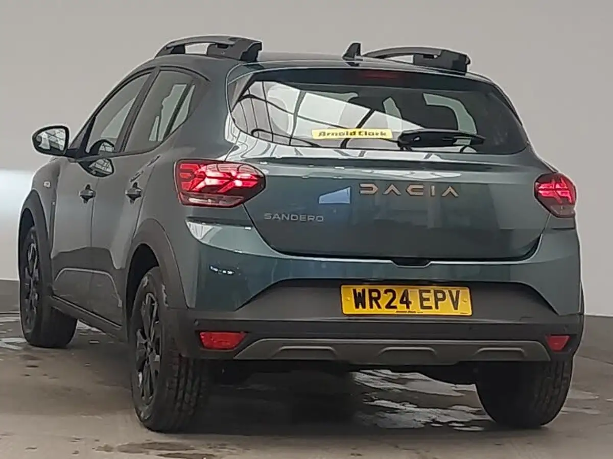 2024-dacia-sandero-stepway-10-tce-extreme-90bhp-big-1
