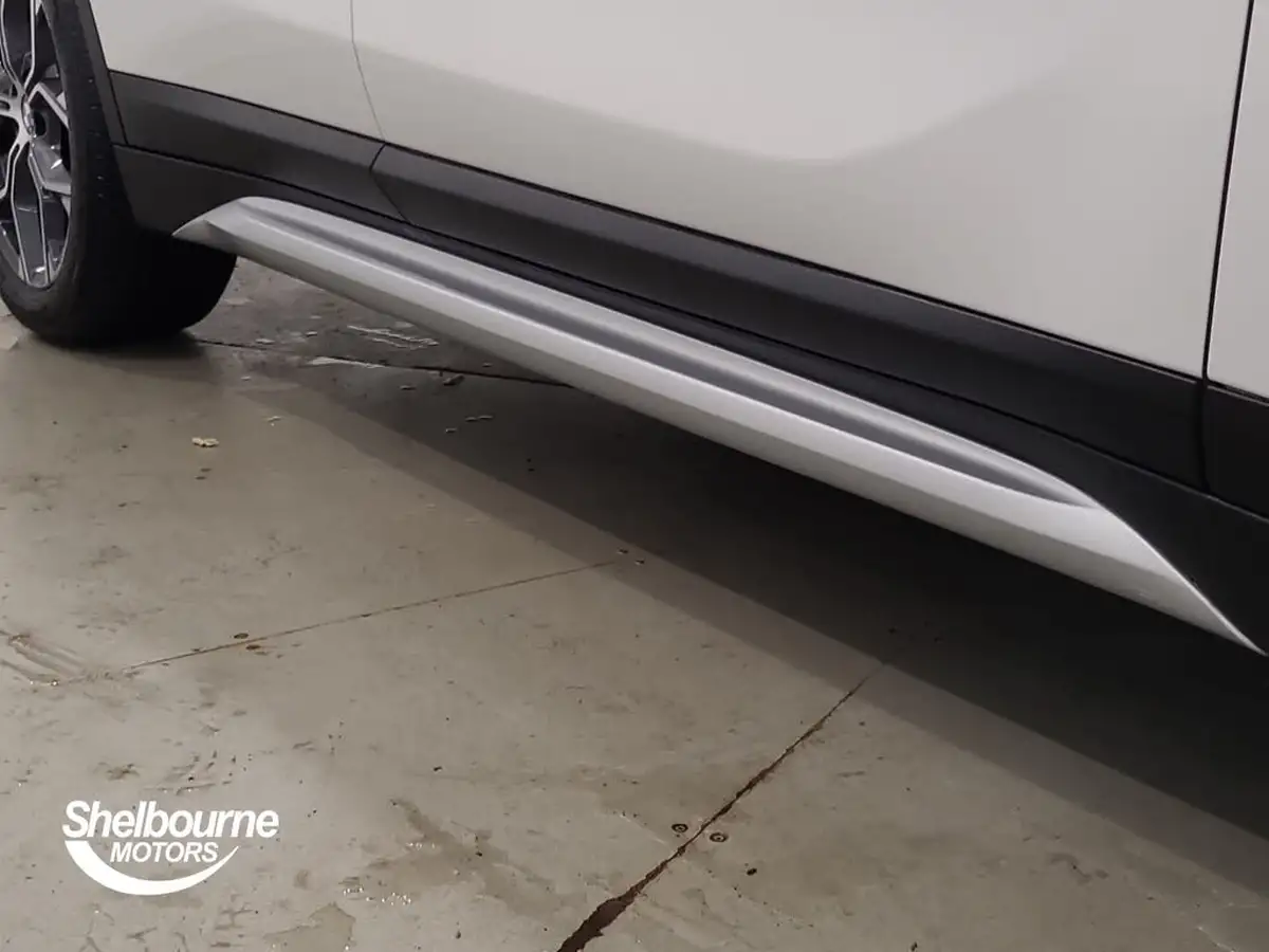 2021-bmw-x1-15-sdrive18i-xline-big-42