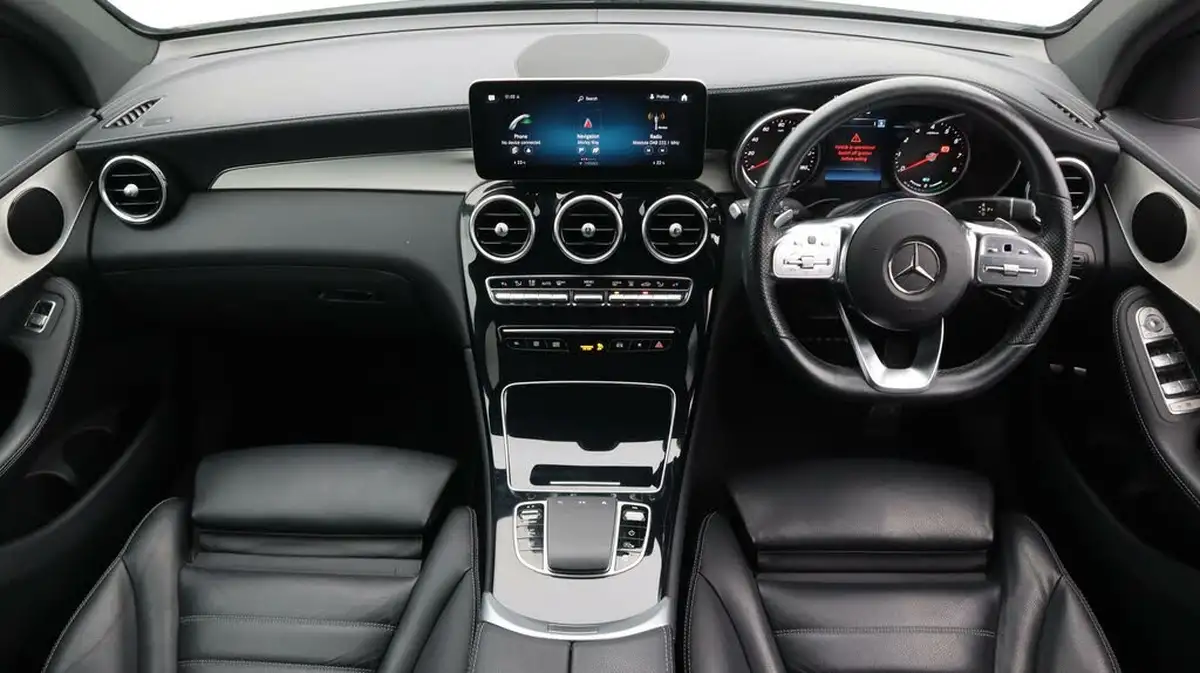 2022-mercedes-benz-glc-class-20-glc300e-amg-line-320ps-station-wagon-5d-1991cc-big-13