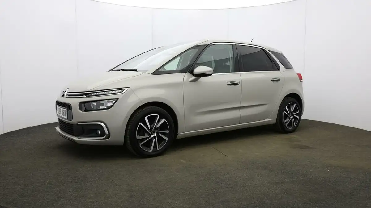2018-citroen-c4-picasso-16bluehdi-flair-big-28