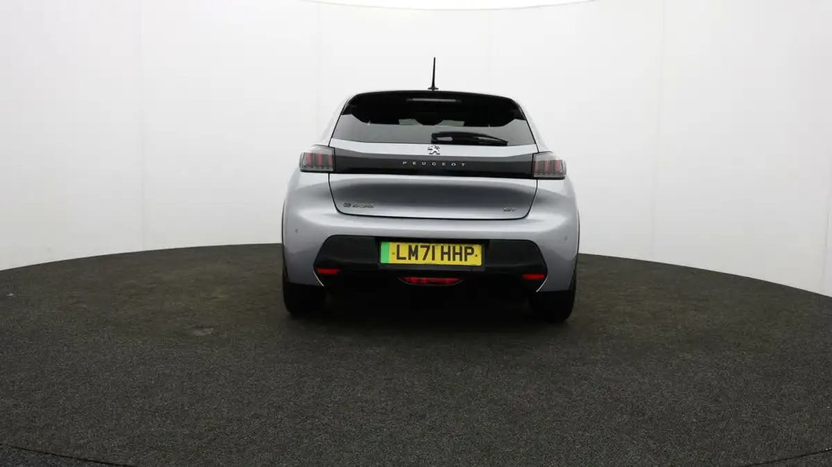 2021-peugeot-208-e-gt-premium-big-46