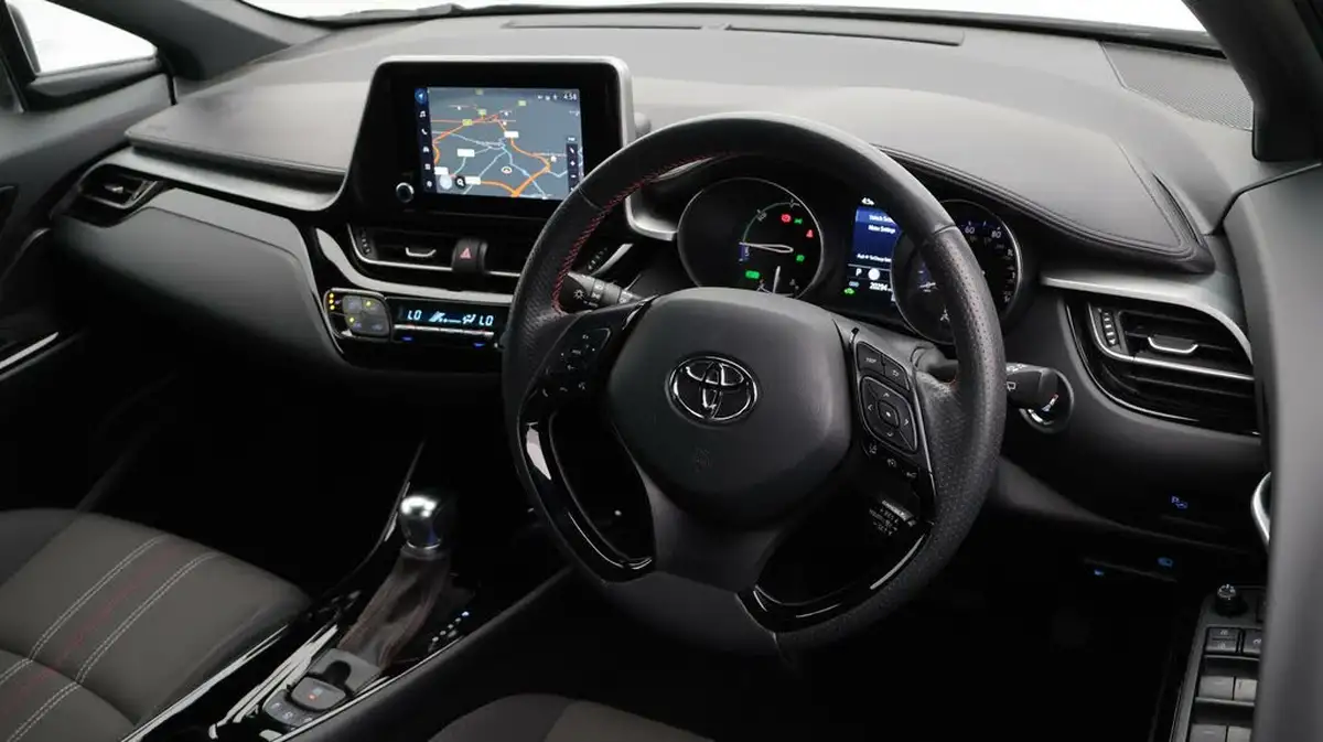 2022-toyota-c-hr-18-vvt-i-gr-sport-big-9