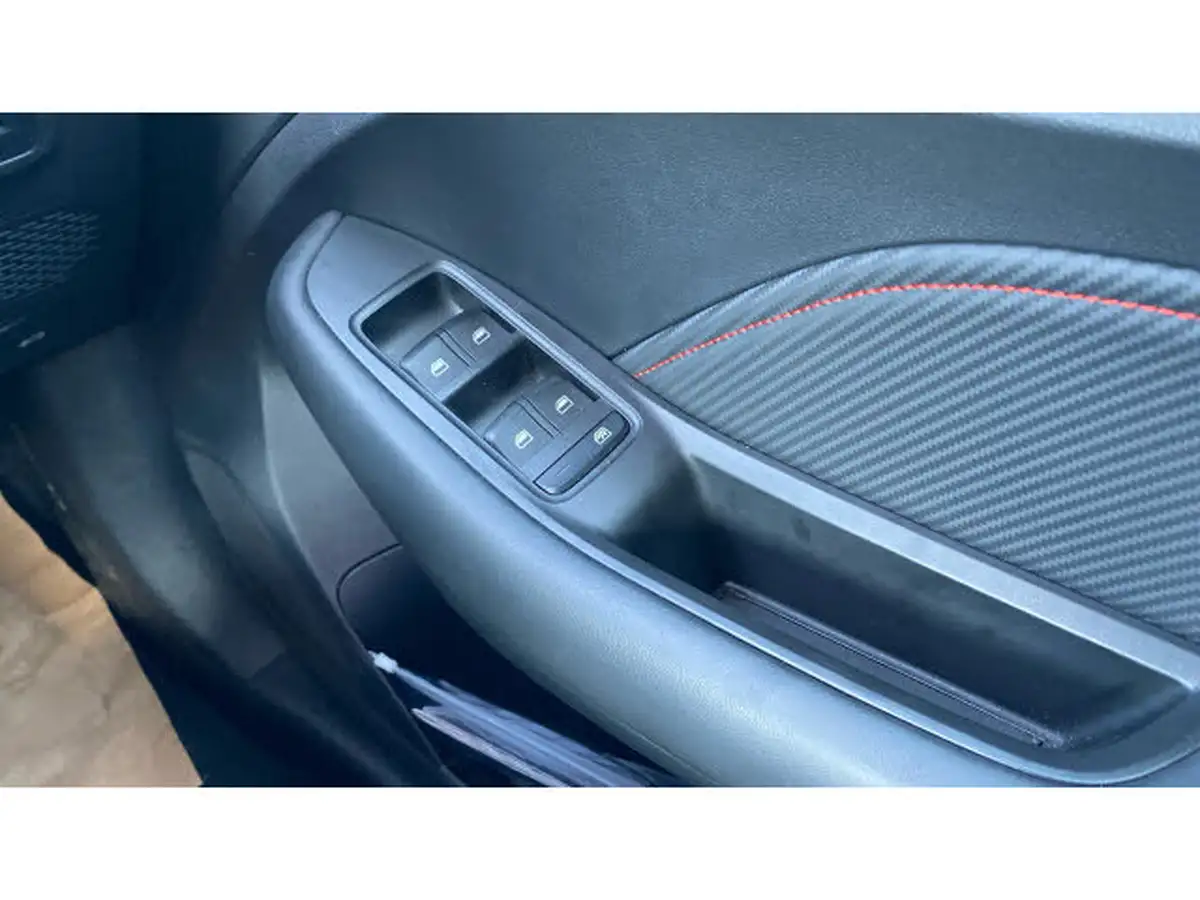 2024-mg-zs-suv-e-trophy-connect-ev-156ps-long-range-big-41