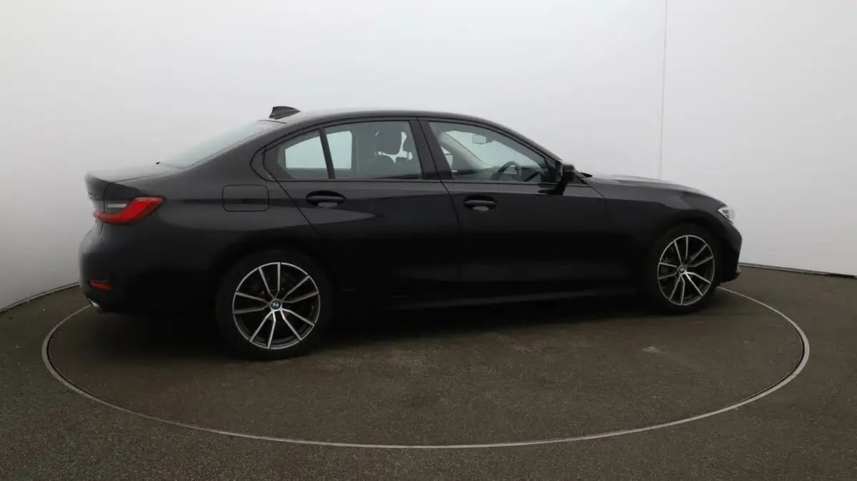 2020-bmw-3-series-big-42