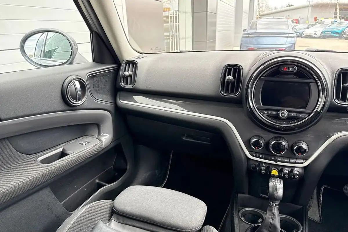 2019-mini-countryman-15-cooper-s-e-phev-exclusive-comfortnav-plusss-big-14