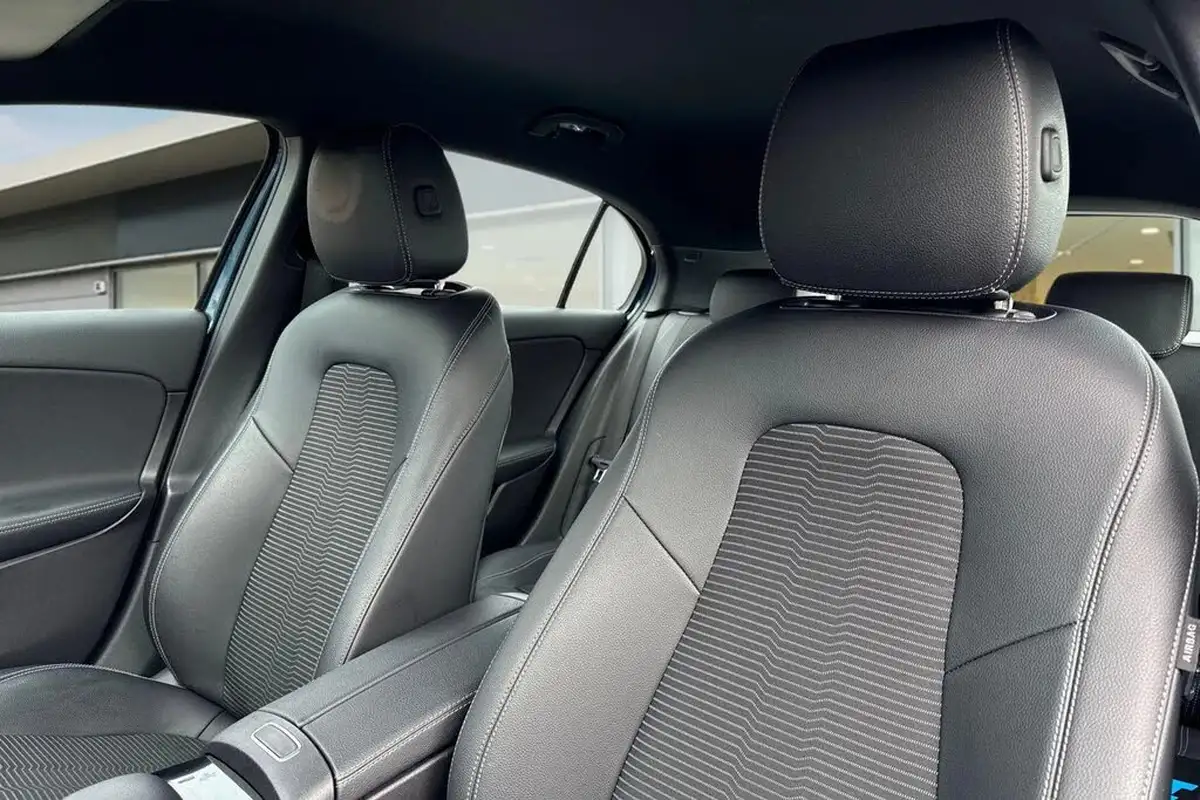 2019-mercedes-benz-a-class-15d-a180d-sport-executive-hatchback-5d-7g-dct-big-10