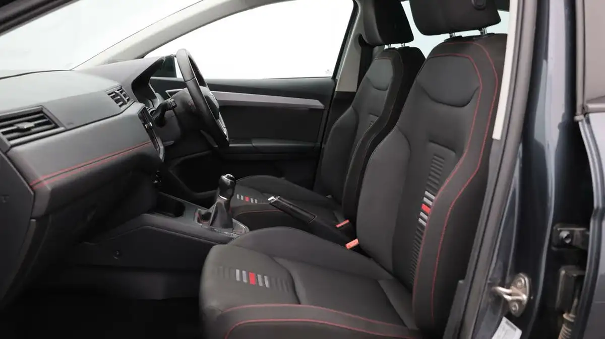 2020-seat-ibiza-10-tsi-fr-115ps-big-14