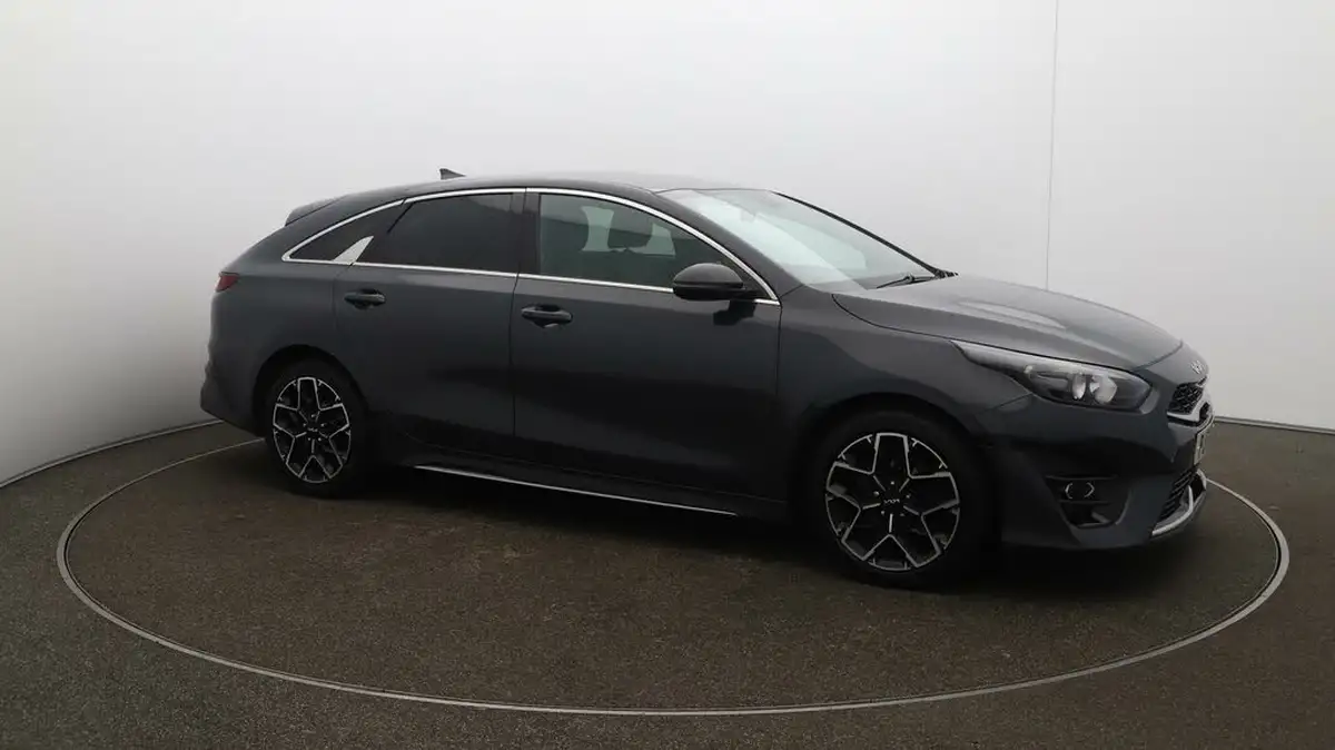 2021-kia-pro-ceed-15-t-gdi-gt-line-big-37