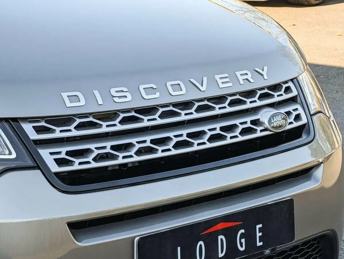 2017-land-rover-discovery-sport-20sd4-hse-luxury-big-9