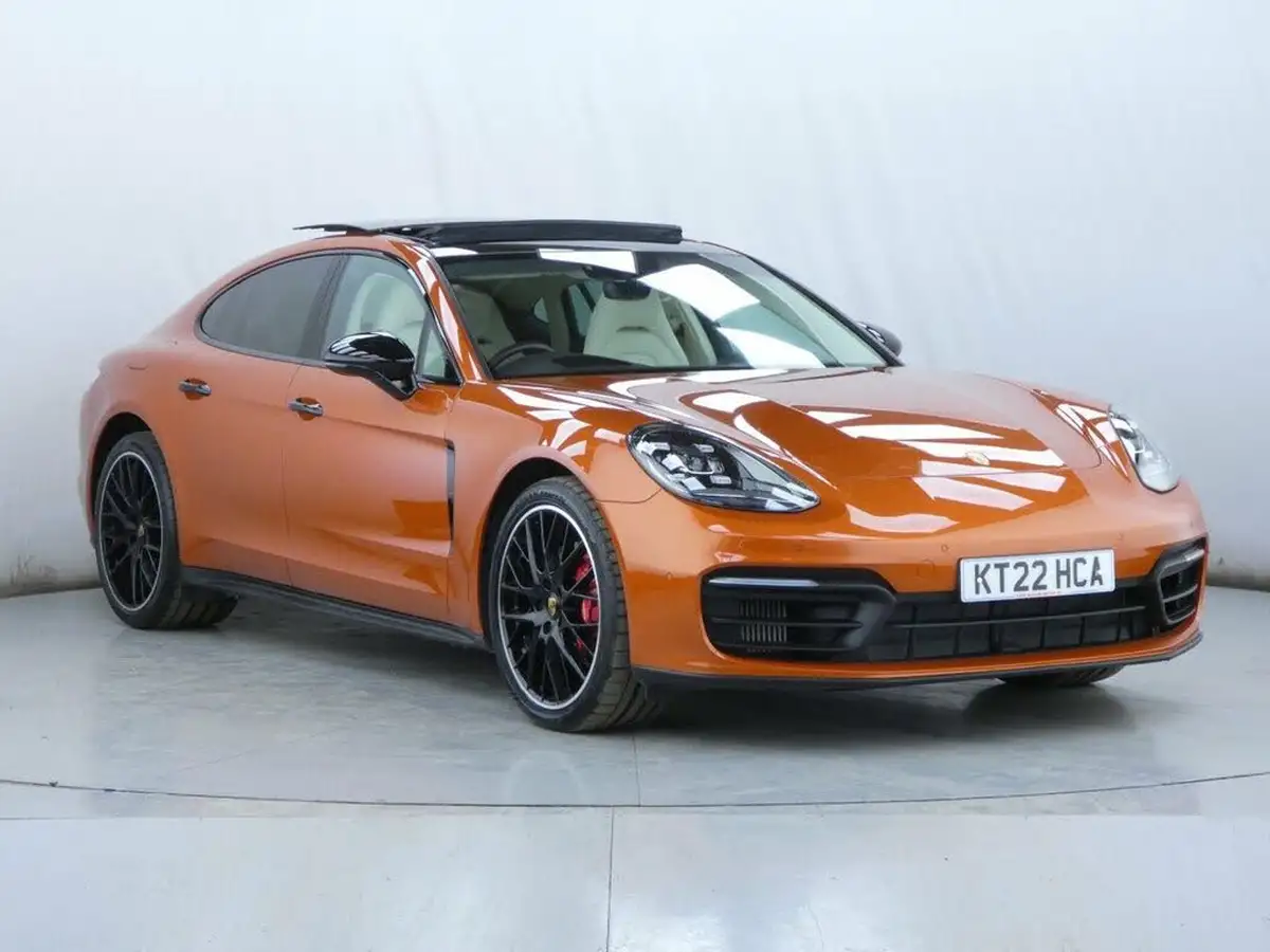 2022-porsche-panamera-30-4s-hatchback-big-13