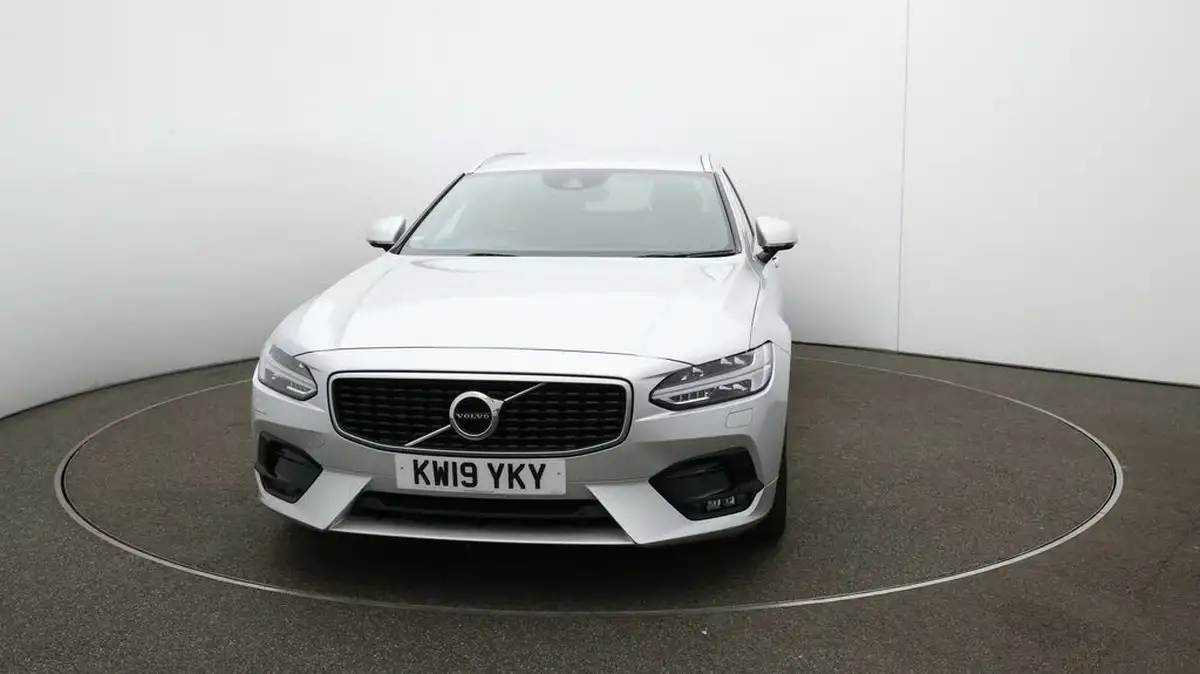 2019-volvo-v90-20td-d4-r-design-big-31