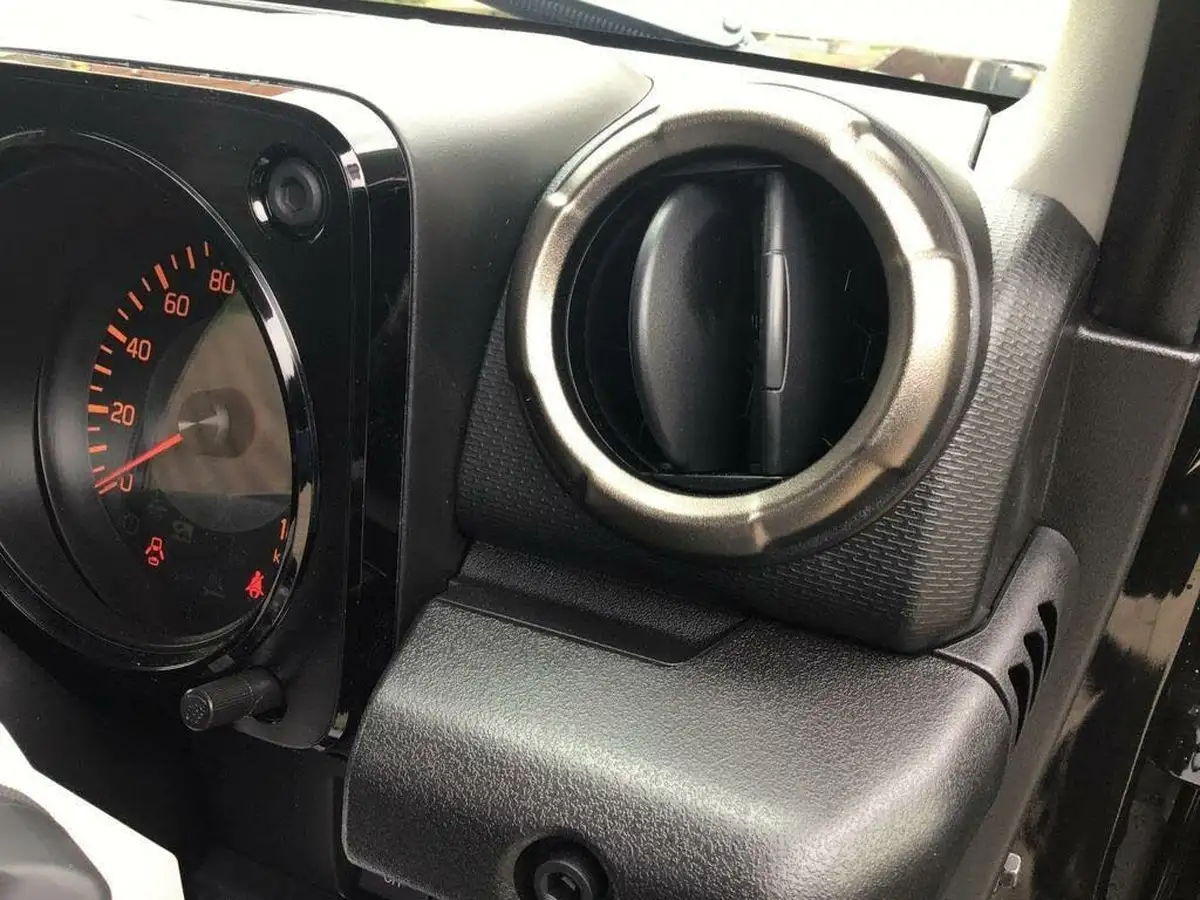 2024-suzuki-jimny-15-light-commercial-allgrip-big-13