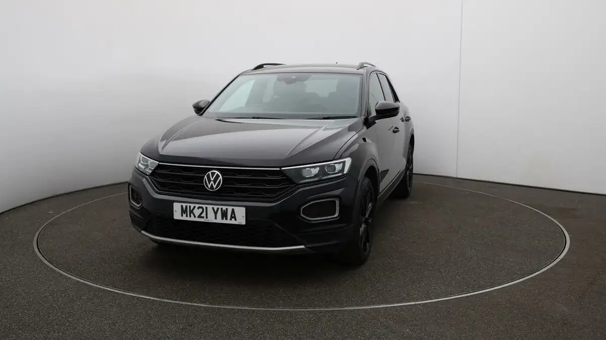2021-volkswagen-t-roc-10-tsi-black-edition-110ps-big-36