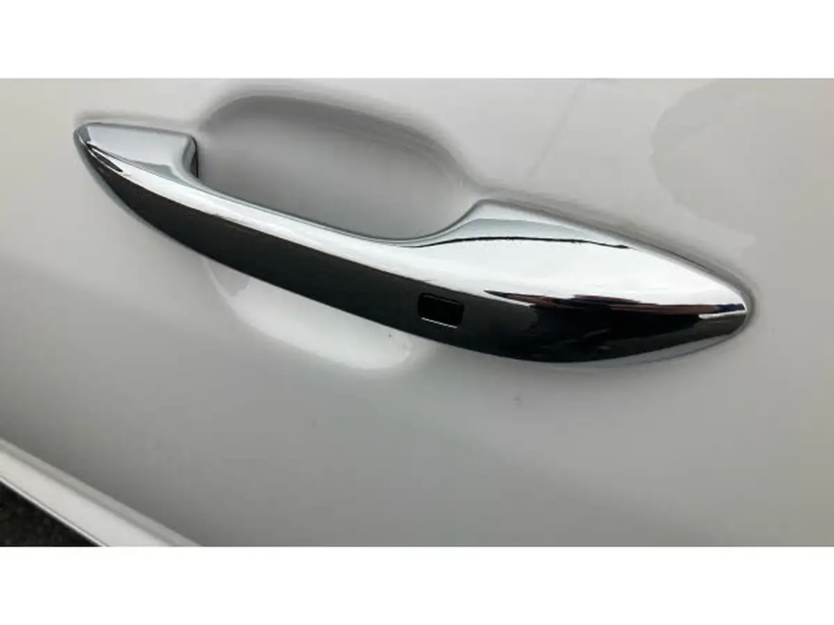 2024-hyundai-i10-12-premium-79ps-auto-big-23