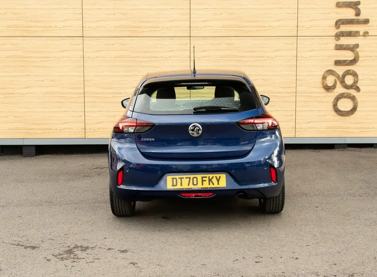 2021-vauxhall-corsa-12i-se-premium-big-6