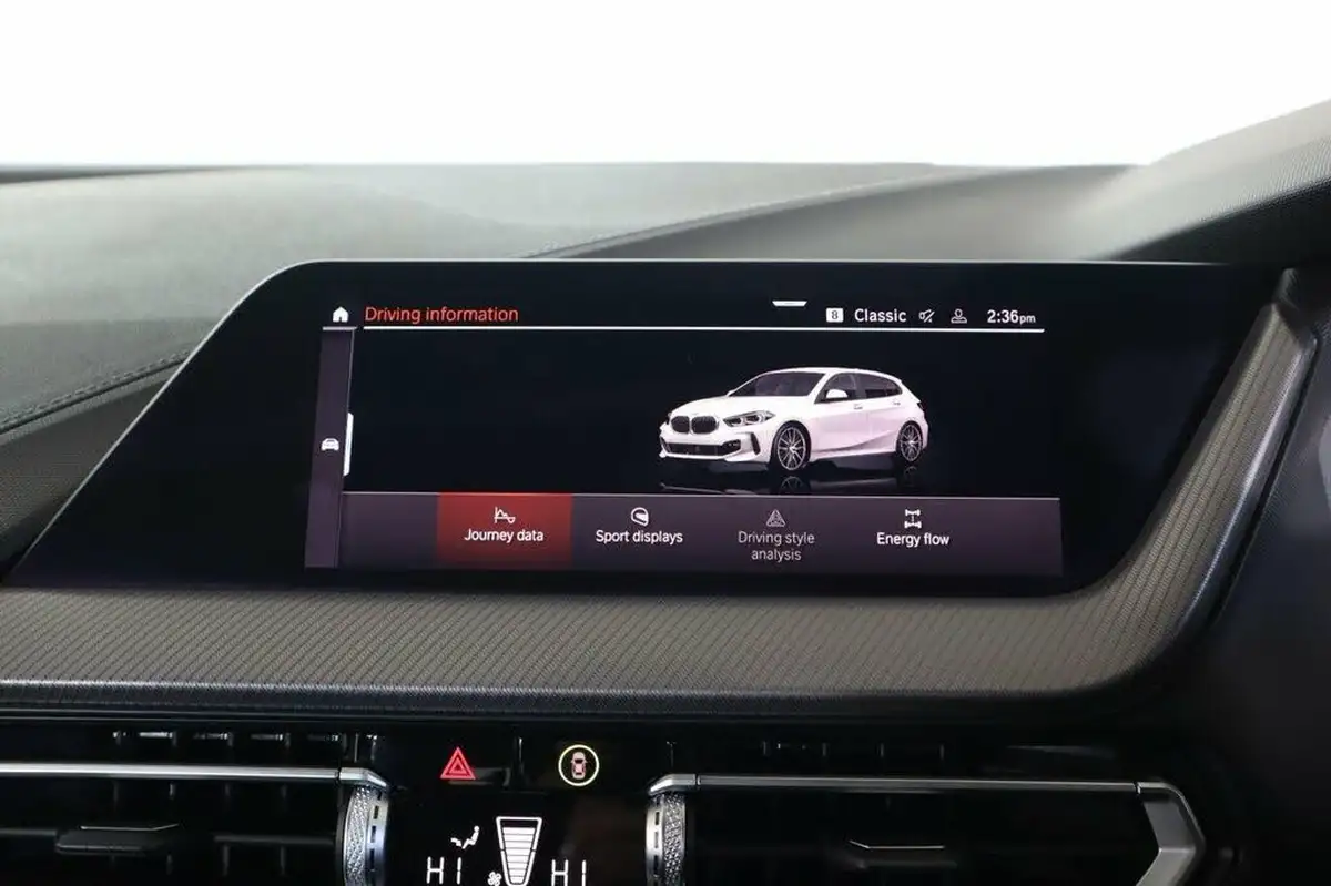2021-bmw-1-series-15-118i-m-sport-lcp-dct-big-49