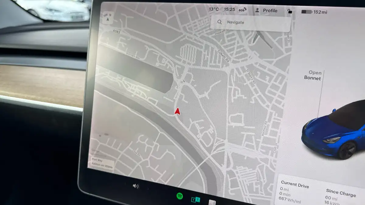 2021-tesla-model-3-e-long-range-4x4-big-28
