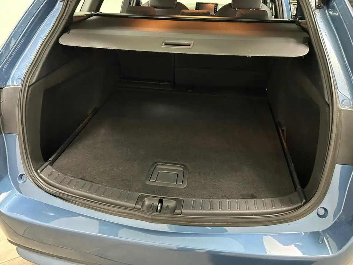 2019-toyota-corolla-18-vvt-i-icon-trk-touring-sports-5d-big-20
