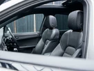 2022-porsche-macan-20-small-35