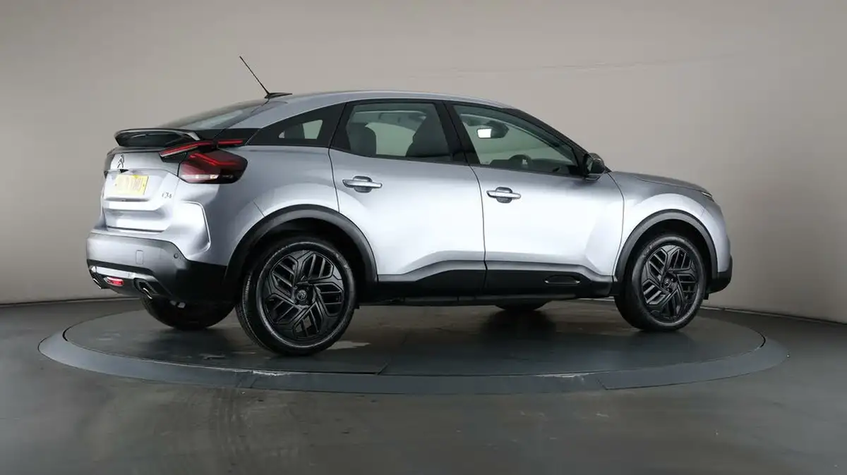 2021-citroen-c4-12-puretech-sense-plus-big-57