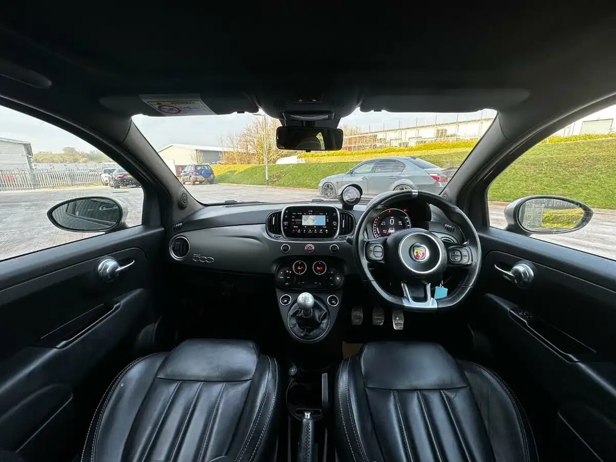 2019-abarth-595c-14-tjet-turismo-big-17