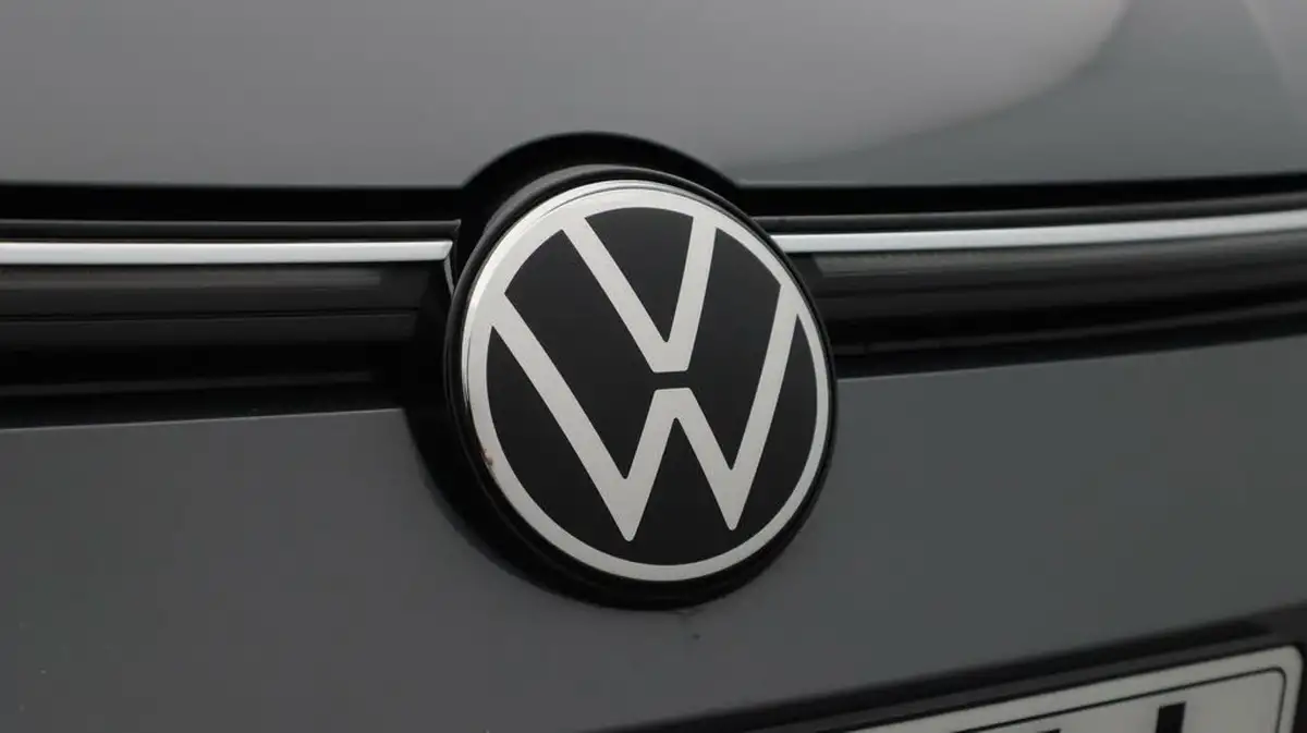 2021-volkswagen-golf-15-etsi-style-150ps-hatchback-big-23