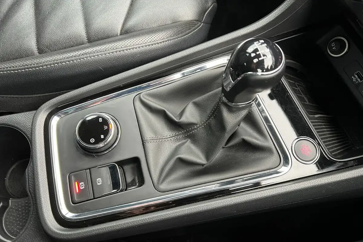 2019-seat-ateca-20tdi-xcellence-lux-150ps-1968cc-big-11