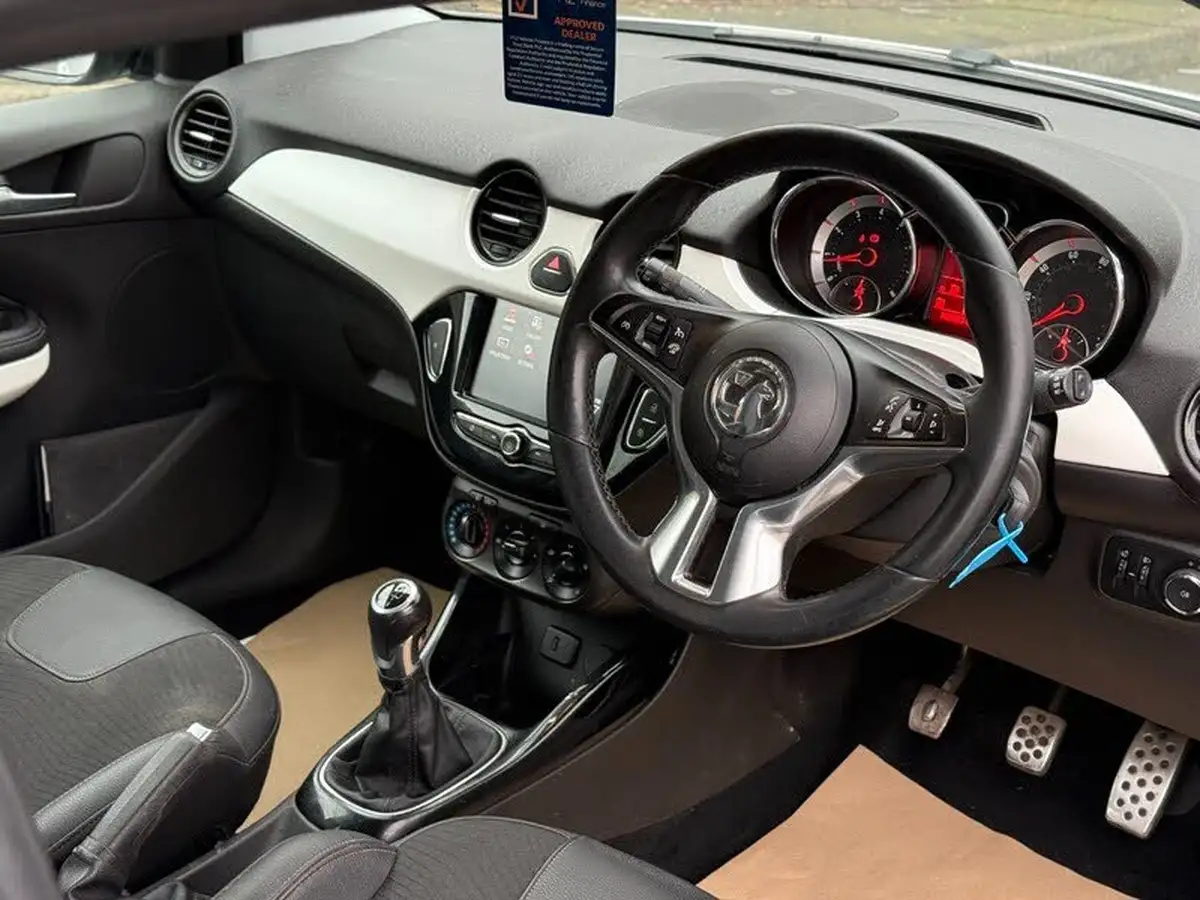 2016-vauxhall-adam-12i-vvt-16v-energised-big-5