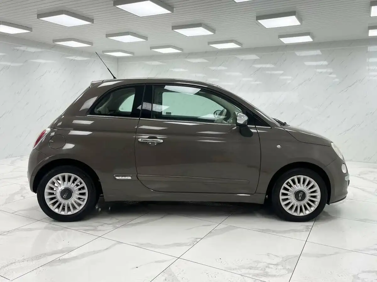 2009-fiat-500-12-lounge-big-12