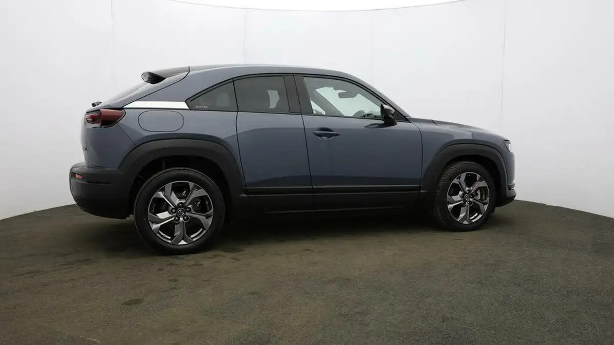 2021-mazda-mx-30-e-sport-lux-big-47