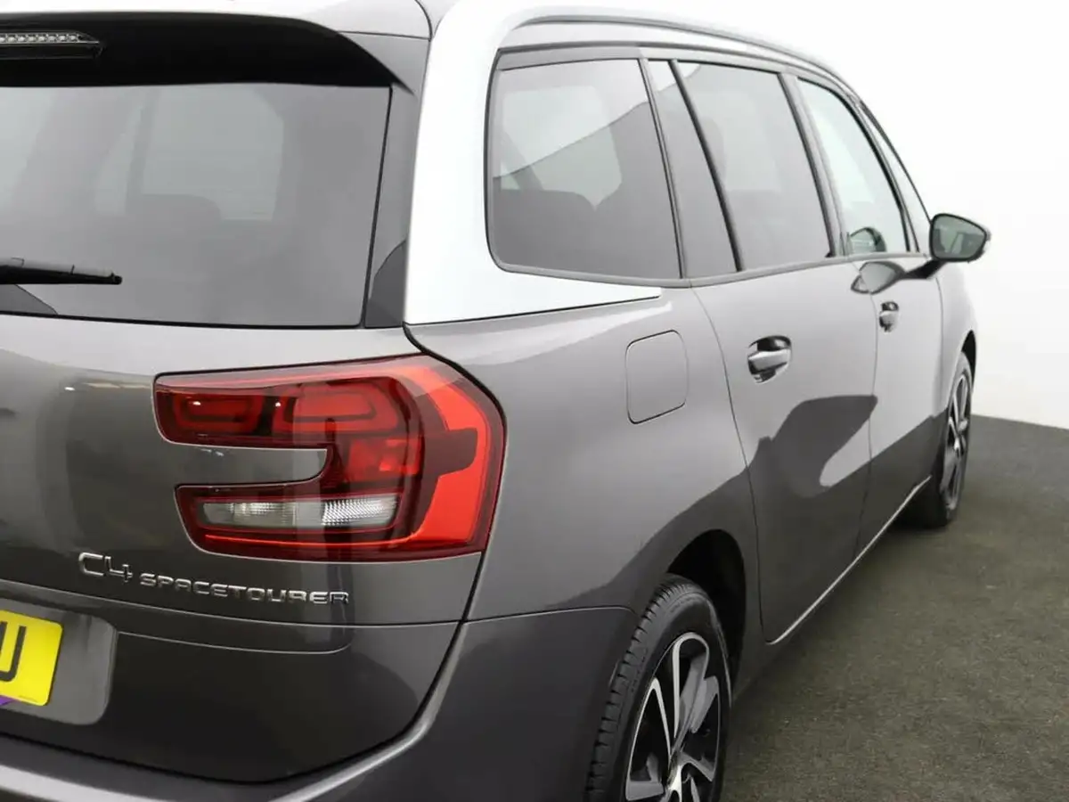 2022-citroen-grand-c4-spacetourer-15bluehdi-sense-big-40