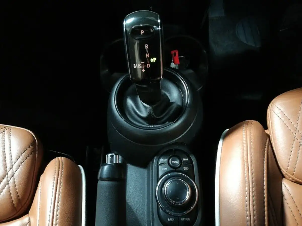 2022-mini-cooper-20-cooper-s-exclusive-premium-hatchback-3d-auto-big-14