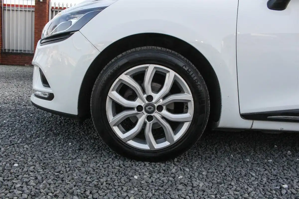 2017-renault-clio-15dci-dynamique-nav-big-13