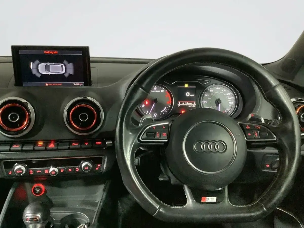 2015-audi-s3-20-hatchback-3d-s-tronic-big-15