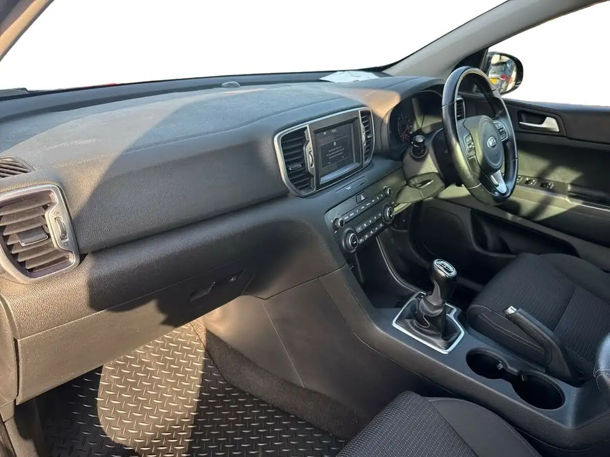 2018-kia-sportage-16-gdi-2-big-7
