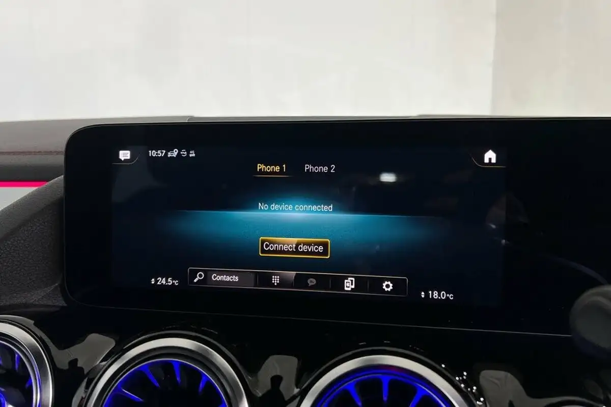 2022-mercedes-benz-eqa-e-eqa-250-amg-line-big-27